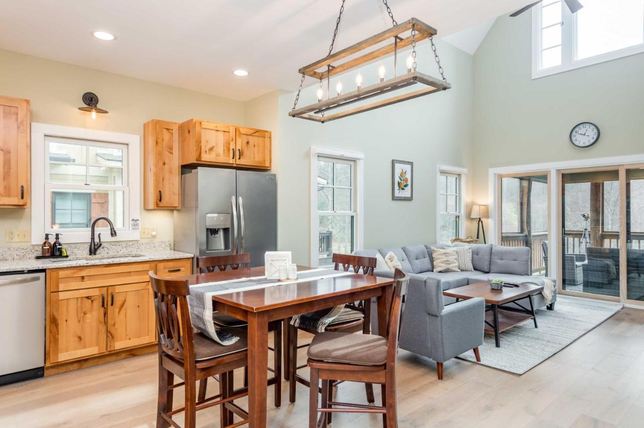 Cullowhee Home With Game Room, Wraparound Decks Eksteriør billede